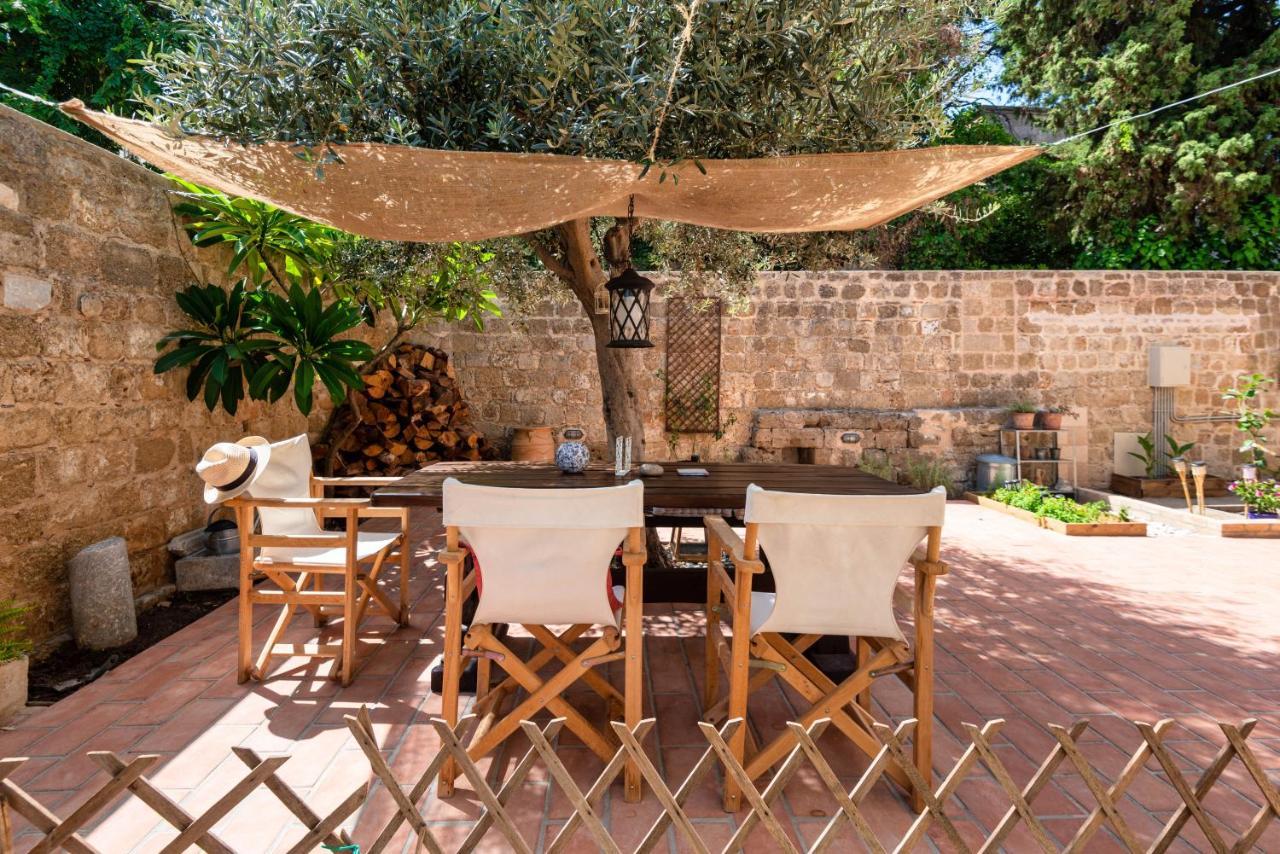 Rhodes City Inner Light מראה חיצוני תמונה